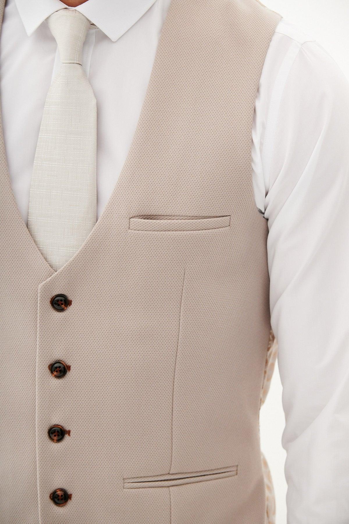 Marc Darcy HM5 Waistcoat - Stone