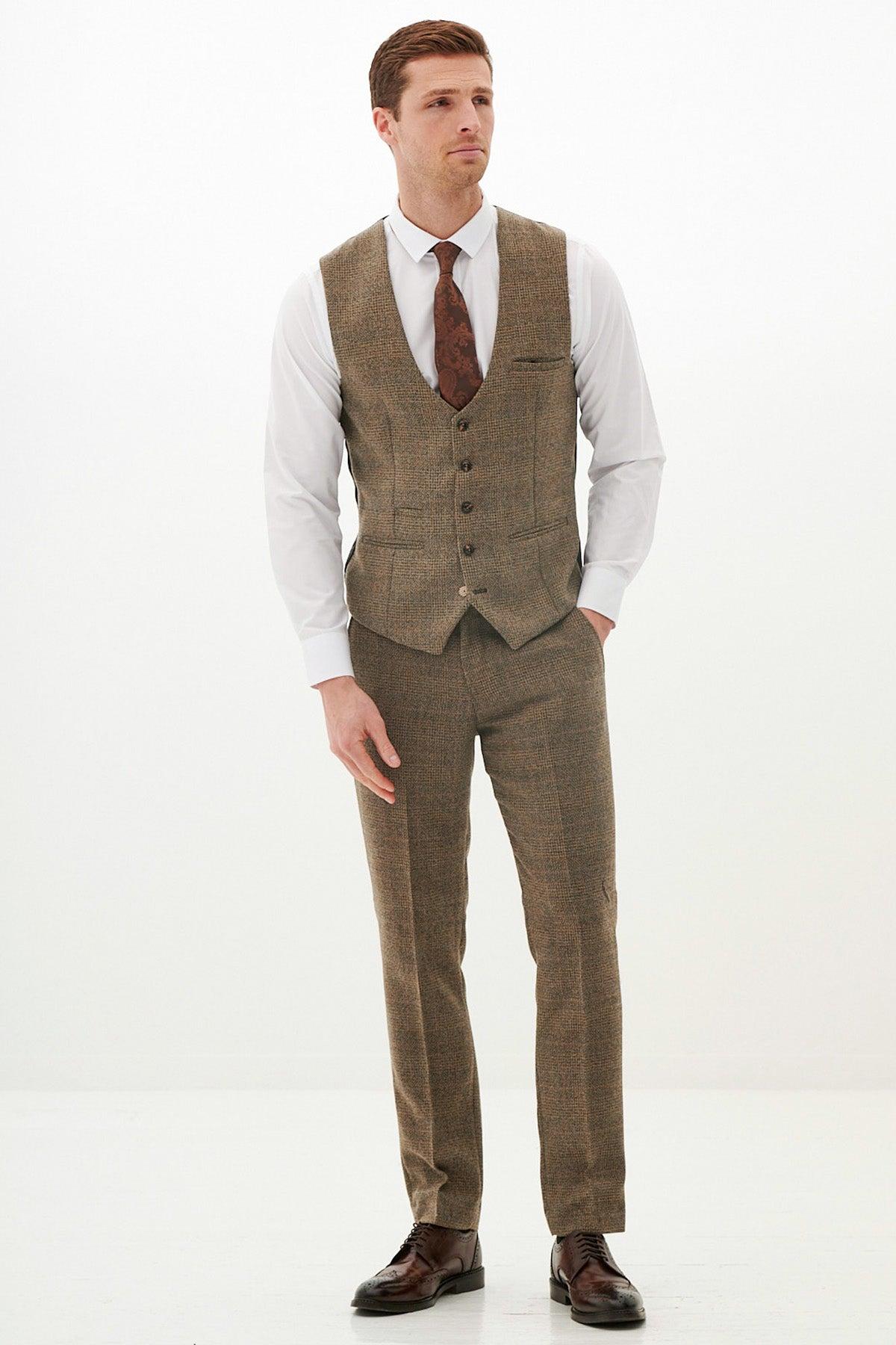 Marc Darcy Kris Suit