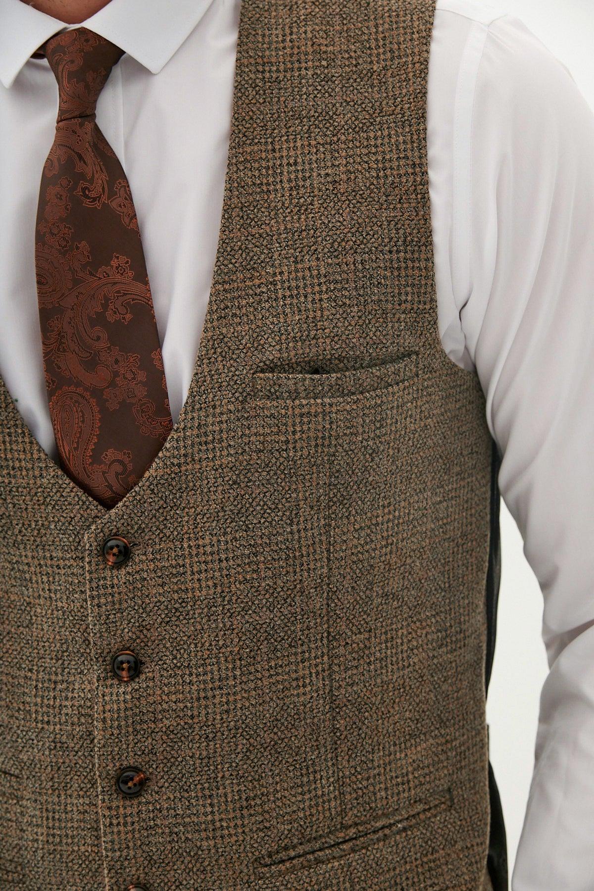 Marc Darcy Kris Waistcoat - Tan