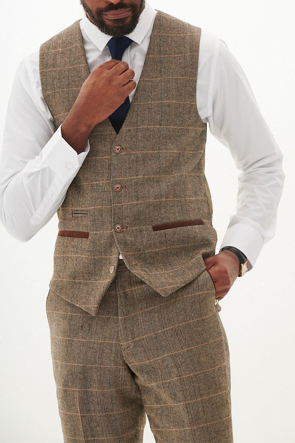 Marc Darcy Ted Single Breasted Waistcoat - Tan
