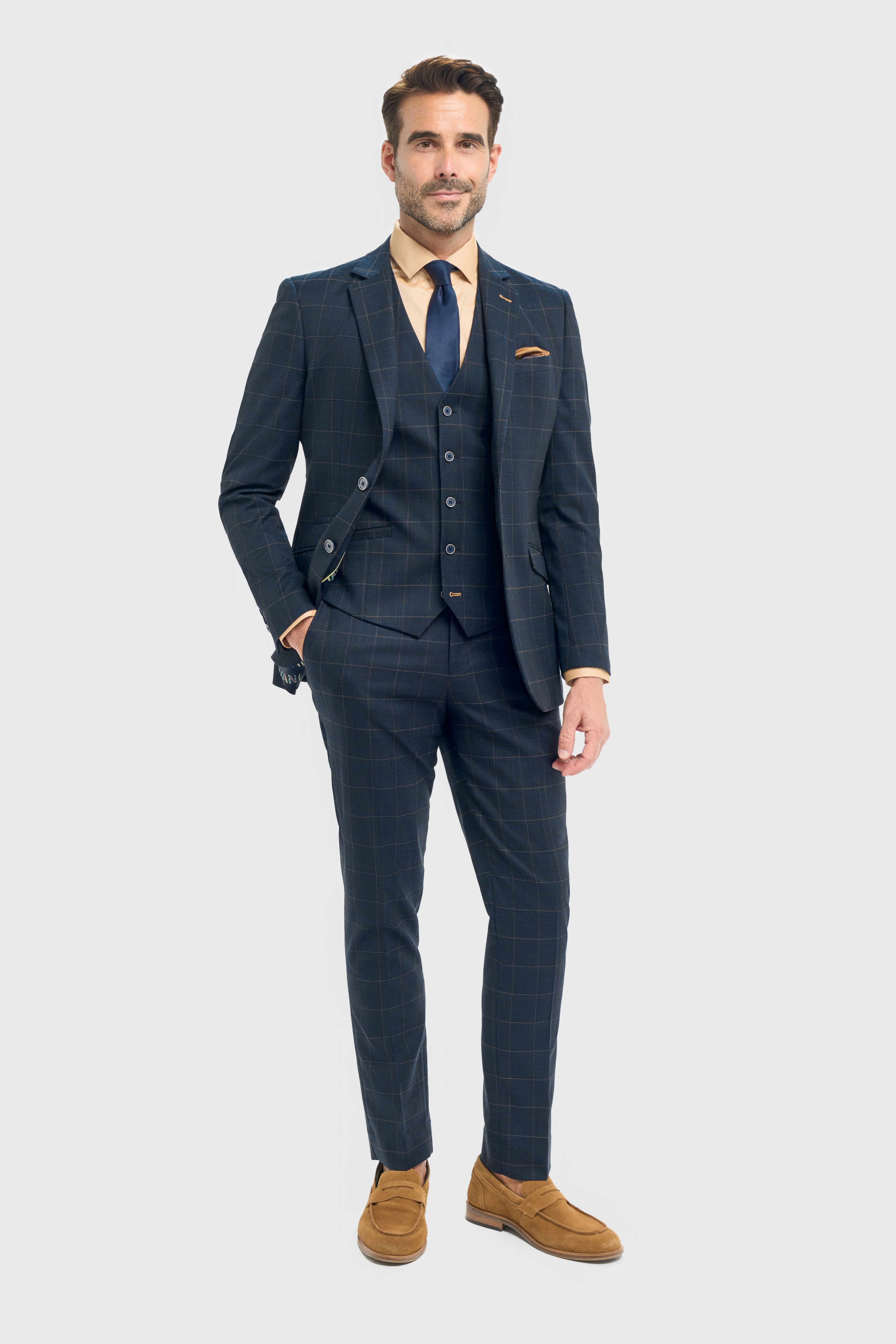 Cavani Torino Three Piece Suit with Single Breasted Waistcoat - Navy