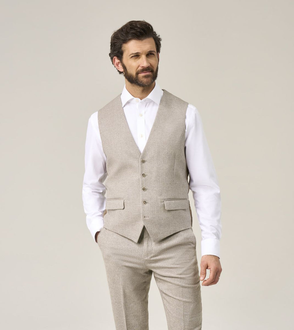 Skopes Jude Three Piece Suit Tailored Fit - Stone
